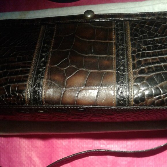 Brahmin Brown Clutch - Picture 1 of 9
